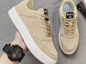 Taille petite Chaussures de skateboard mode homme, couleur unie. Taille 39-48 Choisir selon la longueur de la semelle